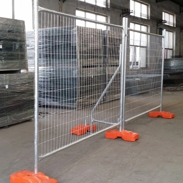 Metal mesh temporary fence